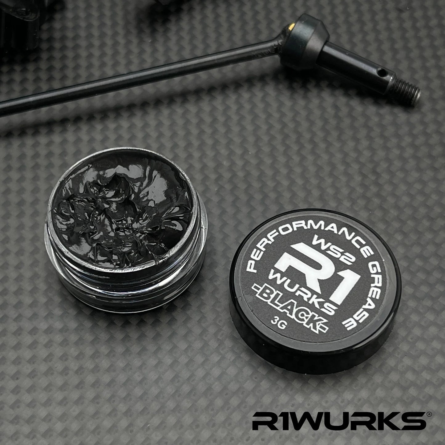 R1 Wurks Black WS2 Grease, 3g SKU: 900033