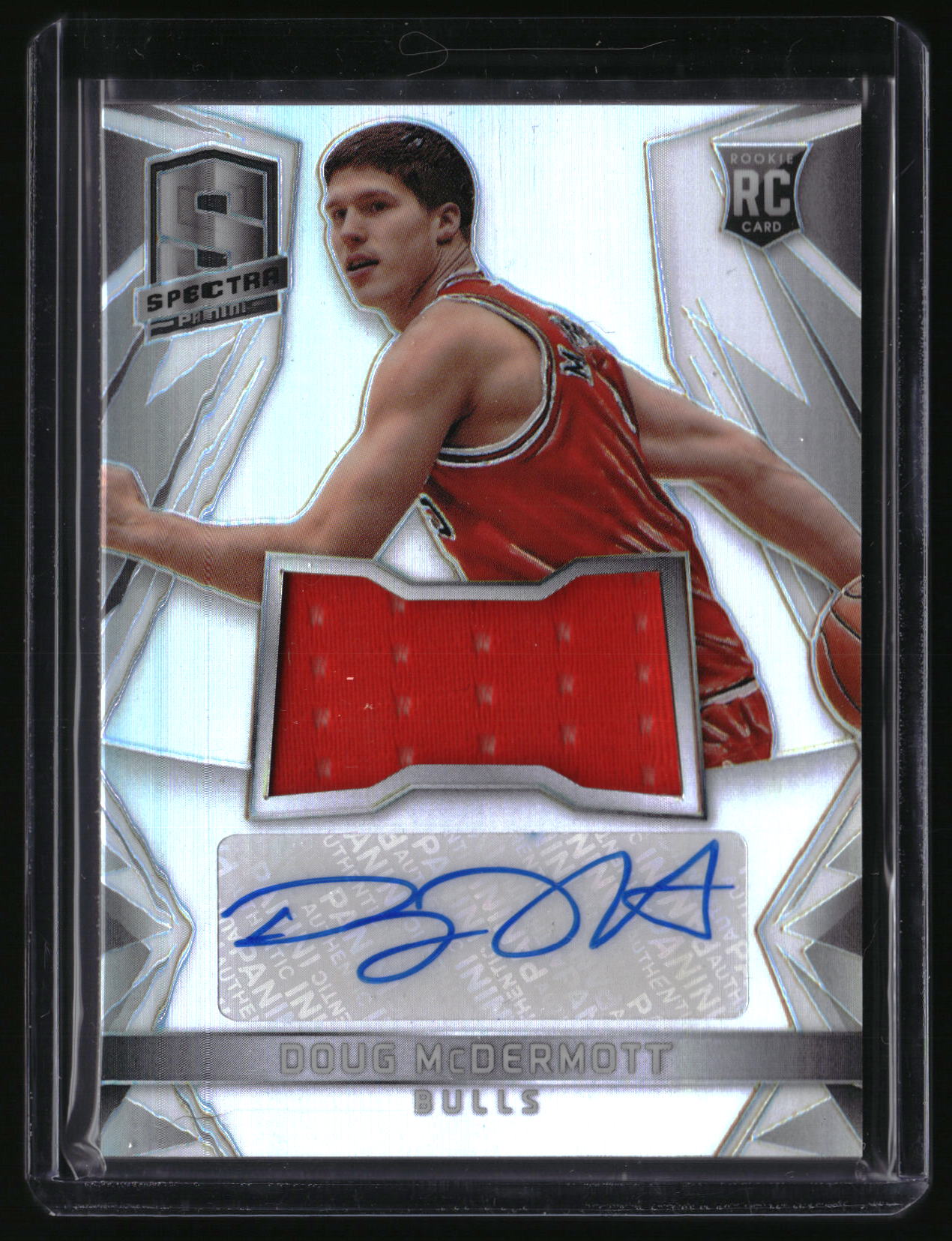 2014-15 Panini Spectra #109 Doug McDermott Rookie Jersey Autographs