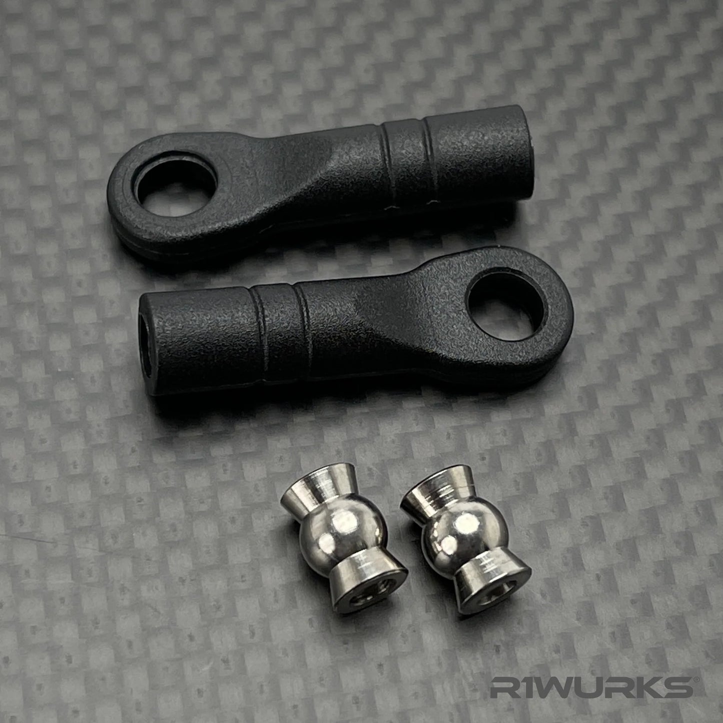 R1WURKS M4 Rod End Set